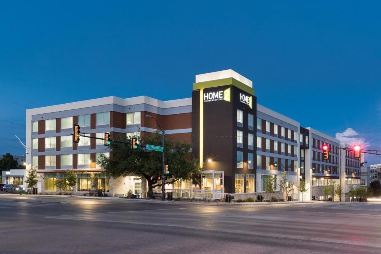 Home2 Suites By Hilton Fort Worth Cultural District Bagian luar foto
